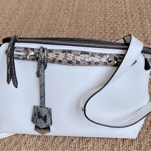 Fendi White and Gray Shoulder Bag with Sophisticated Design